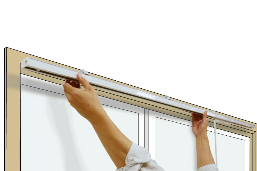縦型ブラインドの正面付け設置イメージ。窓枠の正面や壁面に取り付ける方法。ブラインドで窓をしっかり覆いたい場合におすすめです。 | verticalblind.jp